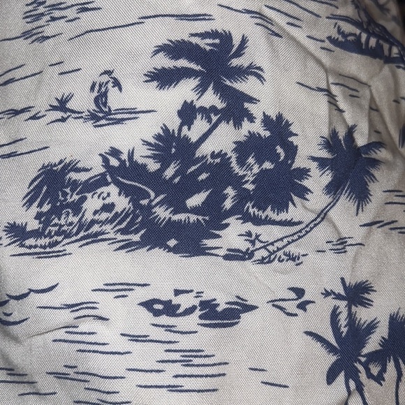 Nickel & Iron Hawaiian shirt sleeves buttoned down men’s white blue shirt Sz L - Picture 6 of 6